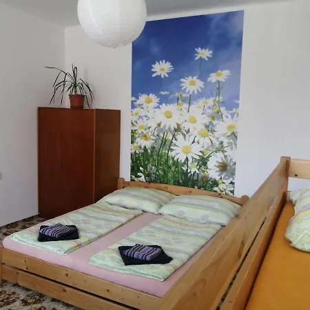 U Ladi Apartment Bulhary Exterior photo